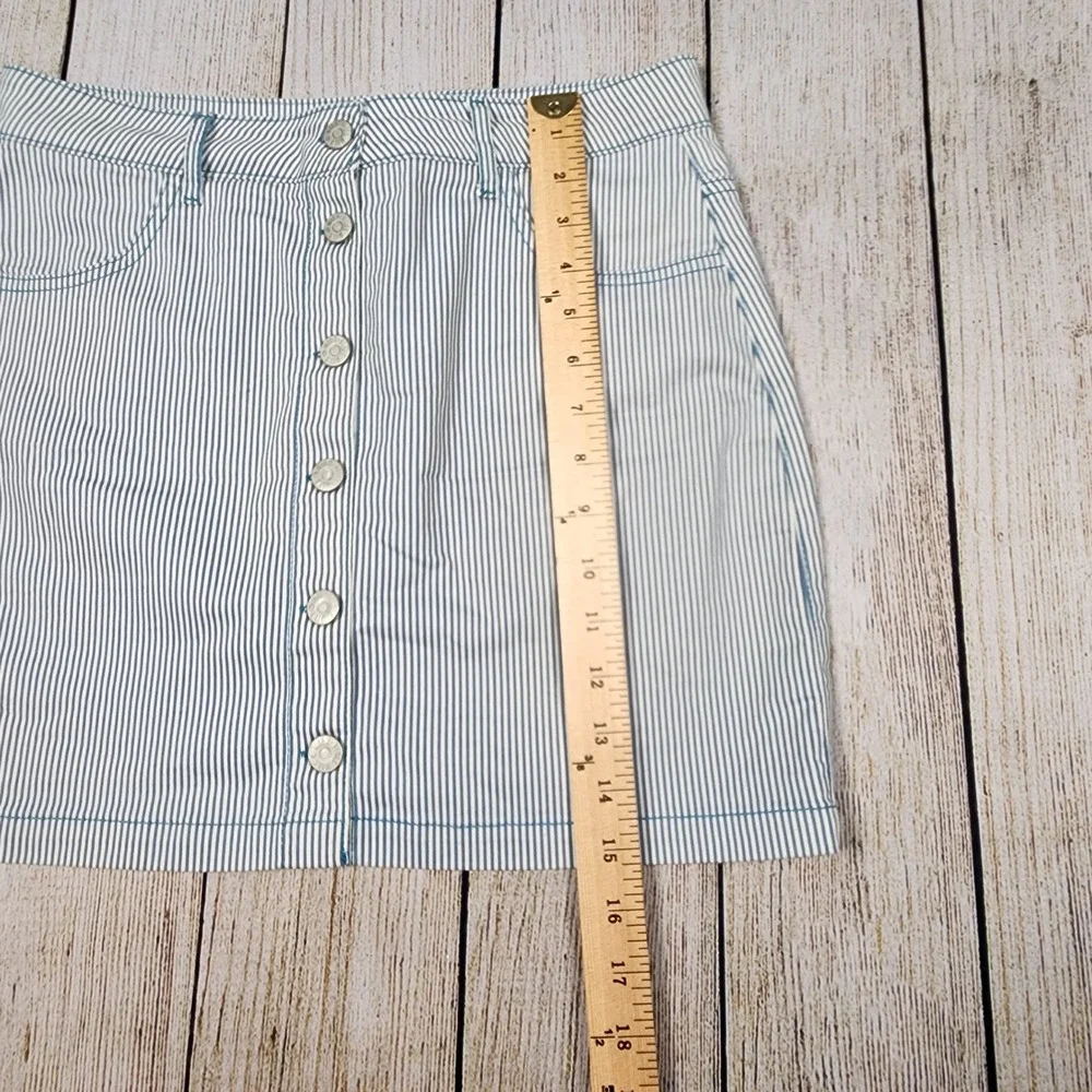 Milk Blues Teal & White Striped Denim Mini‎ Skirt Button Front Pockets Medium